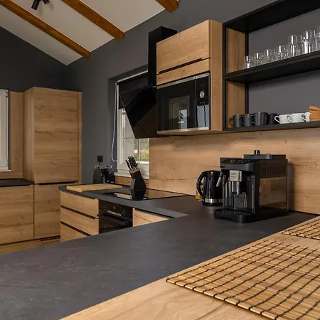 Royal Stone With Pool, 350m From Villa *